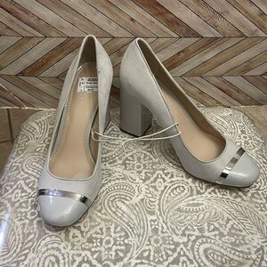 CALVIN KLEIN ladies gray chunky 4” heel shoes‎ size 8.5